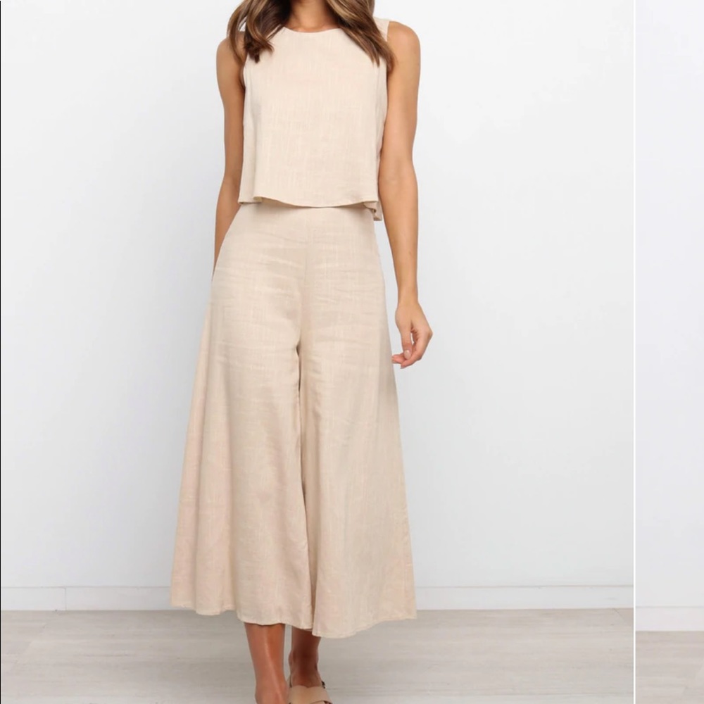 Petal and Pup beige linen jumpsuit- size 4